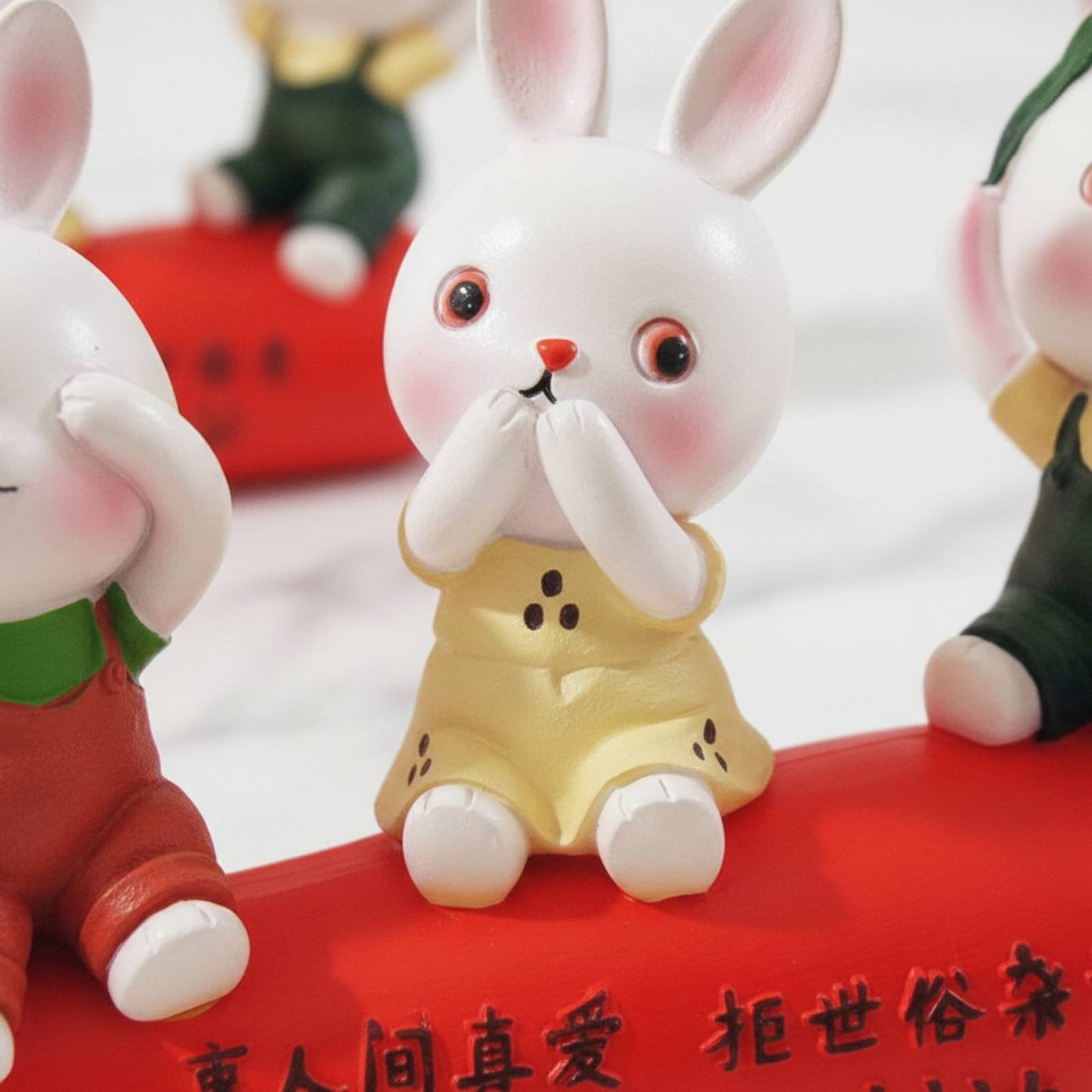 Resin Rabbit Statue European D - Home Decor Design Ideas recension och pris