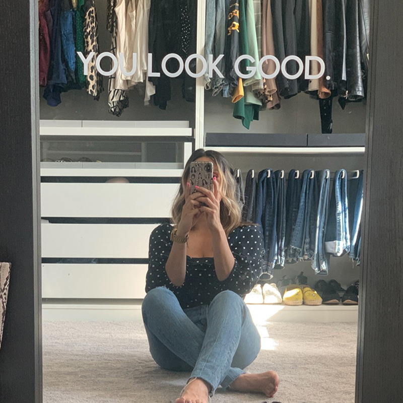 You Look Good Mirror Wall Stic - Home Decor Vinyl Flooring recension och pris